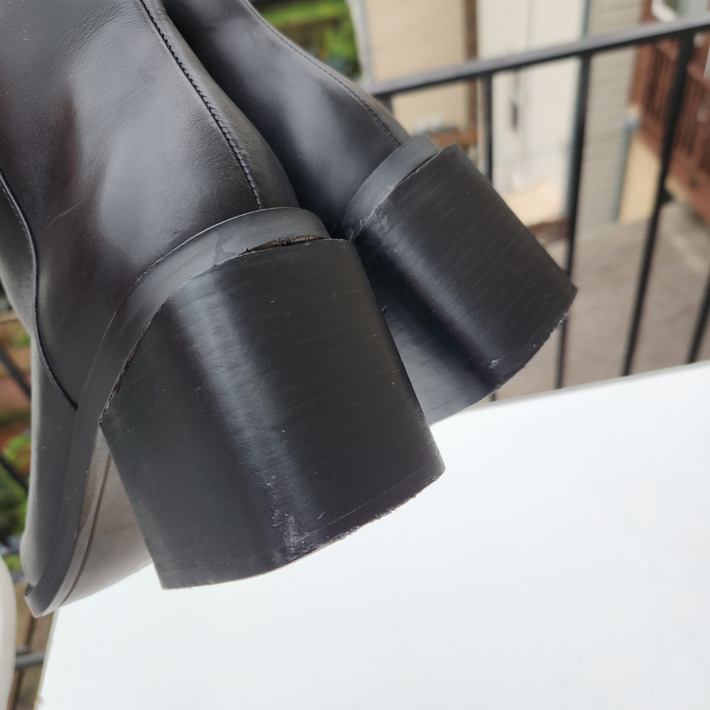 Vince Camuto Kelmi Leather Black Ankle Booties Size 8.5 - Picture 11 of 15
